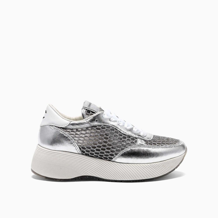 Woman Crime London | High Runner Silver